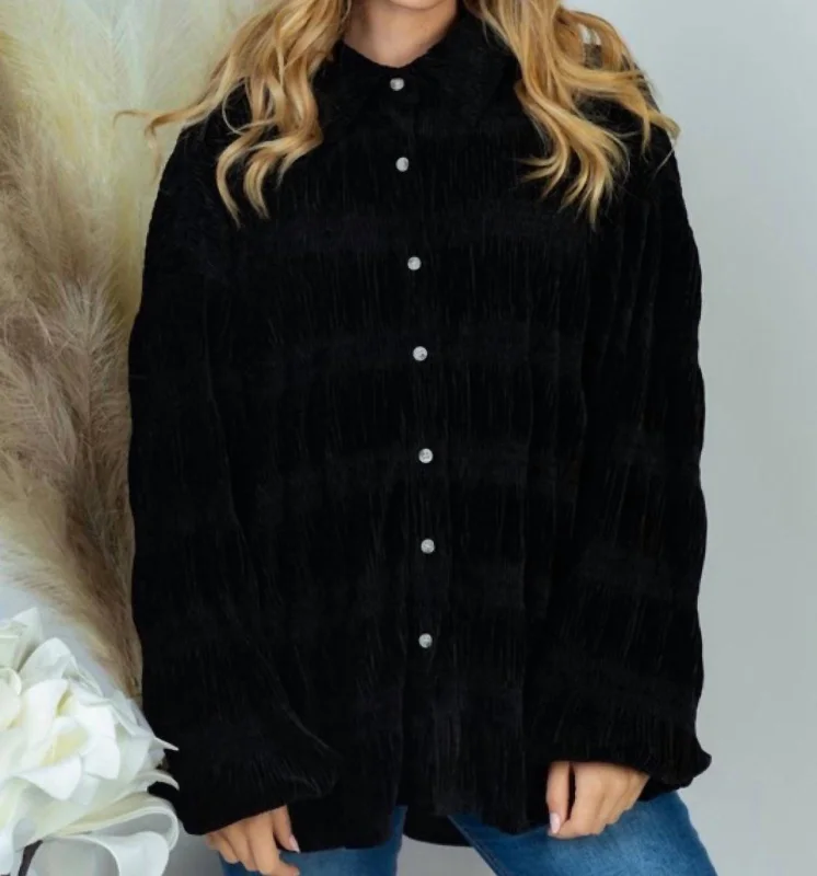 Long Sleeve Button Up Shirt In Velvet Black