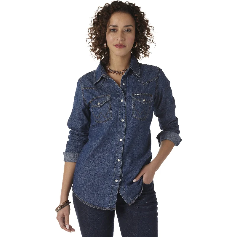 Wrangler Women's Long Sleeve Denim Snap Shirt